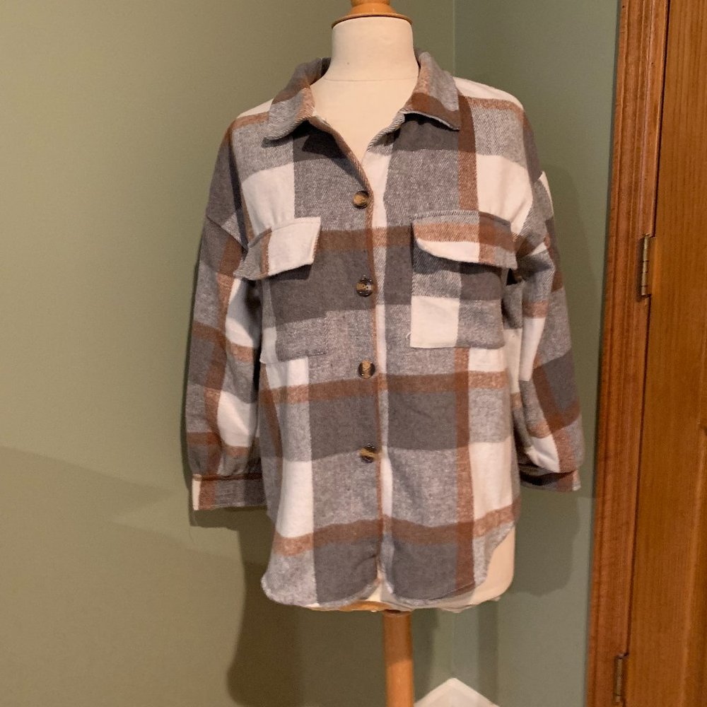 BROWN AND WHITE PLAID FLANNEL BUTTON UP SHIRT SIZE L #222 - Picture 1 of 1